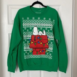 Men’s Snoopy Christmas Sweater Size: L